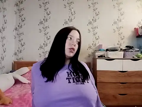 Вебкам-шоу symmetryinvoid