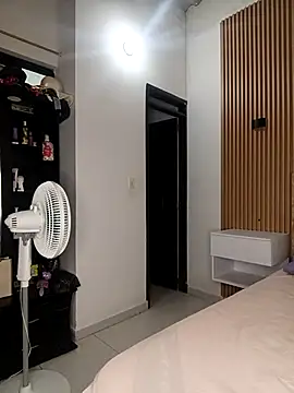 Czat XXX na żywo – Tina_Hot_xxx