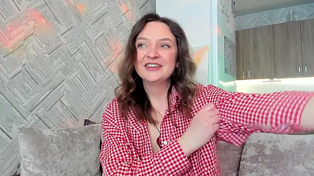 FancyRoom Adlı Modelin Canlı XXX Sohbeti