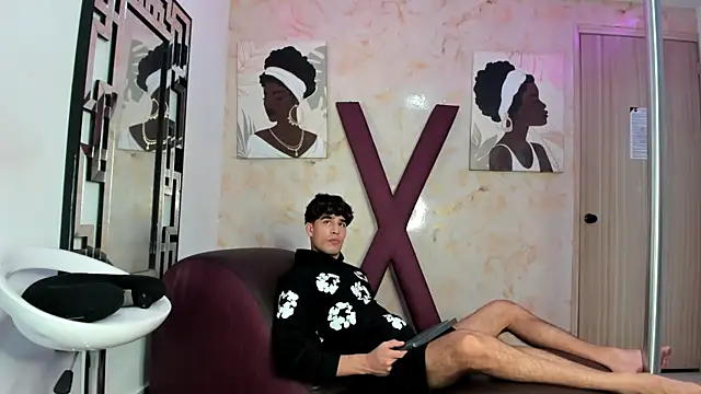 Chat XXX ao vivo de PRETTY_COCK1