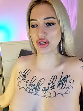 Gina-Lumara Webcam-Show