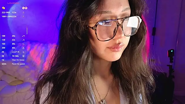 Czat XXX na żywo – Nelly_Kimm