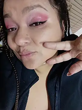 XXX chat uživo modela SweettSin