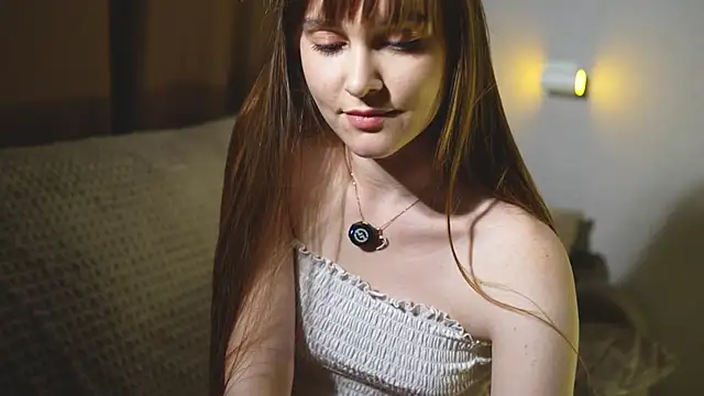 โชว์เว็บแคมของ lllbombshelll