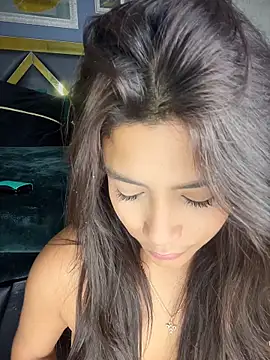 OneInAMillionXXX Chat XXX live