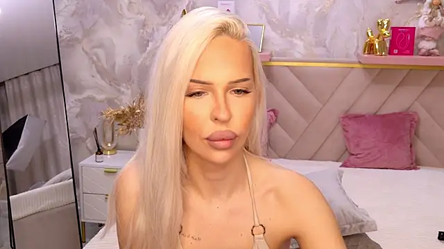 EvaXElfi Adlı Modelin Web Kamerası Şovu