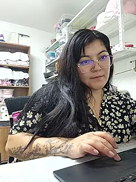 Sakura_0505's Live XXX Chat