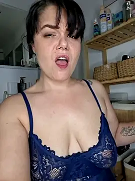 Czat XXX na żywo – Xladycharme