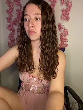 -rosi Adlı Modelin Canlı XXX Sohbeti