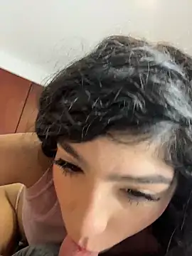 dani_bela's Live XXX Chat