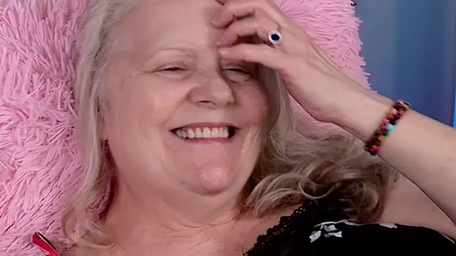 Kaitlyn_Winters 라이브 XXX 채팅