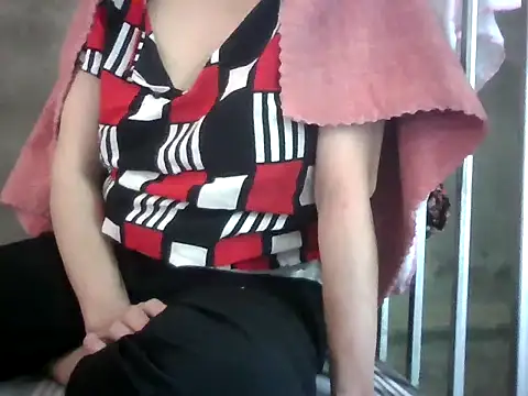 Linbi135 在線直播表演