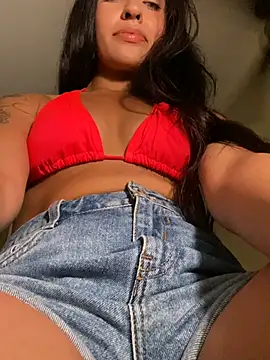 Chat +18 de DaphneUwu ao vivo