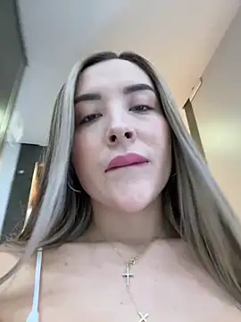 Czat XXX na żywo – Alexa_seexy1