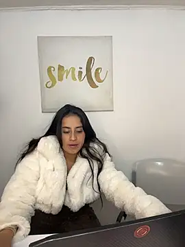 Antonella_Julietaのウェブカメラショー