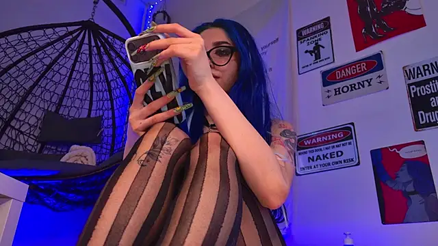 AriaVoss 网络视讯表演