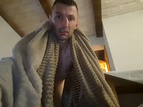 Show modela Xxxmeskadziwkaxxx88 na web-kameri