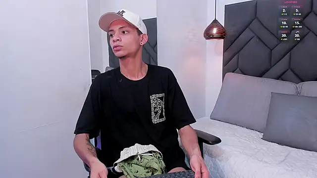 Axel_marcus webcam show