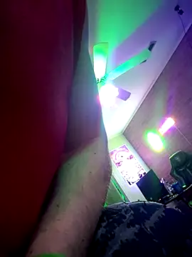 chronic_vibez's Live XXX Chat