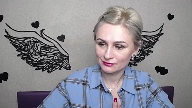 XXX chat uživo modela OliviaHorst