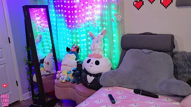 Angel-Lewd-Cake's Live XXX Chat