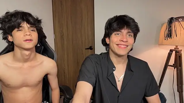 Show de MyLatinHotBoys na webcam