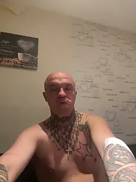 Chatroom XXX en direct de patiii777