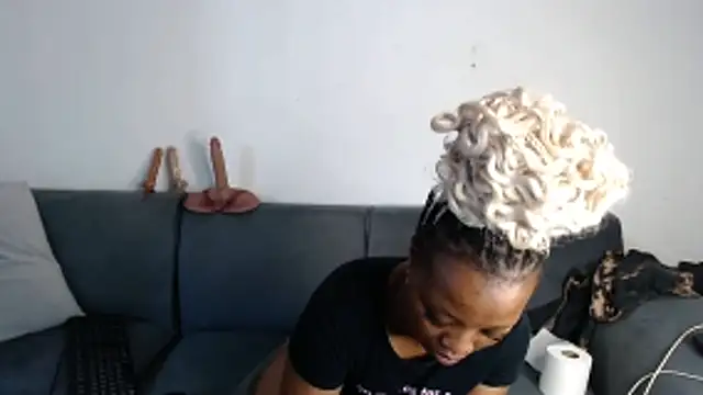 Živý XXX chat Doja_Peach