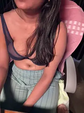 Chatroom XXX en direct de Lucky_Flora