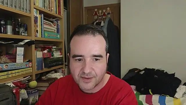 curiosillo83's Live XXX Chat