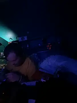 charactrzero élő XXX-chatje