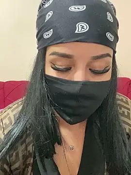 mari_layali Adlı Modelin Web Kamerası Şovu