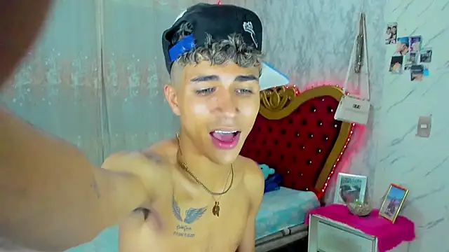 Czat XXX na żywo – boyswantingplay