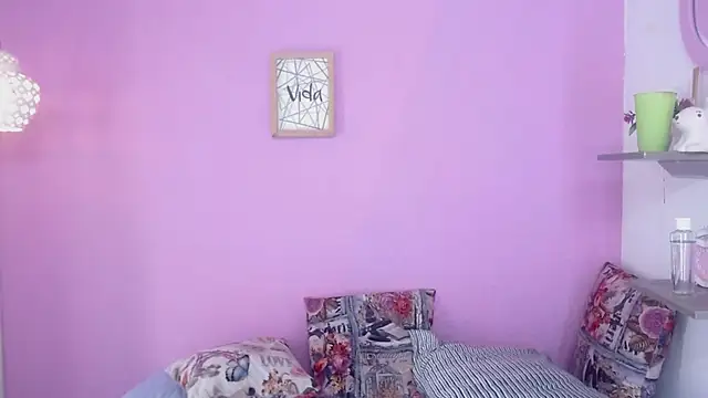 Miia_Rosee_ Adlı Modelin Canlı XXX Sohbeti