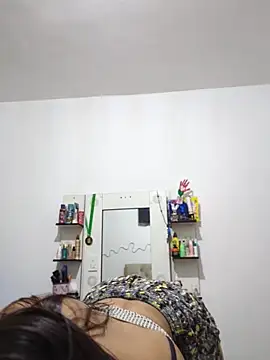 DulceCaroX Adlı Modelin Canlı XXX Sohbeti