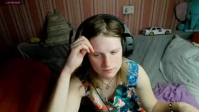 Kathlyn__Heath Adlı Modelin Canlı XXX Sohbeti