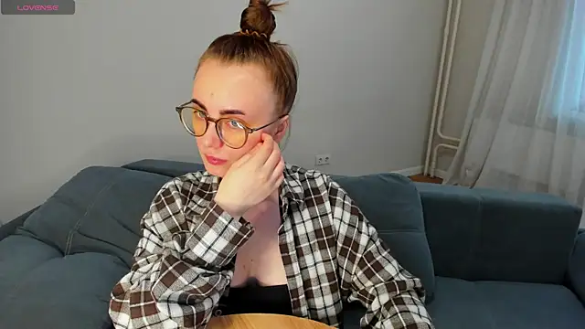 Chat +18 de MewStella ao vivo