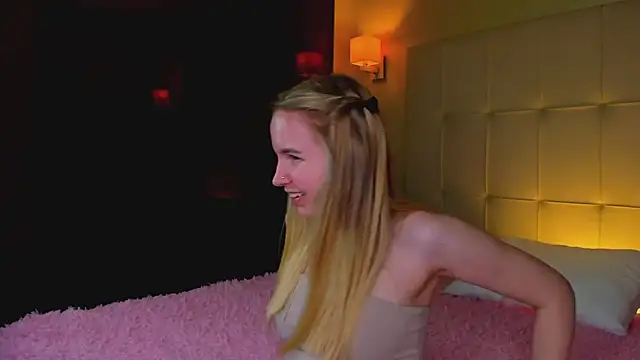 Linda__Bloomn Live XXX chat