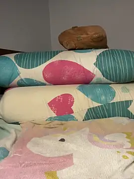 _yisela_'s Live XXX Chat