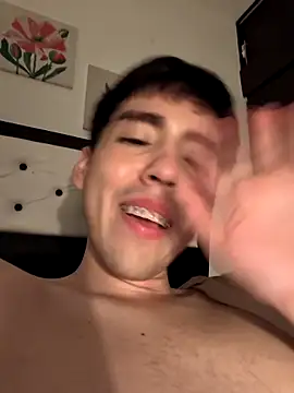 Lucca__555 Obrolan Langsung XXX