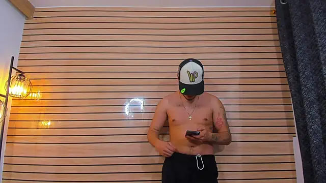 Chat XXX Live TheBatMansion