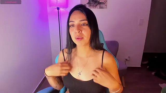 Nicole_Ss 现场XXX聊天