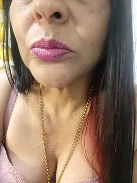 دردشة Gina_Myers الجنسية المباشرة