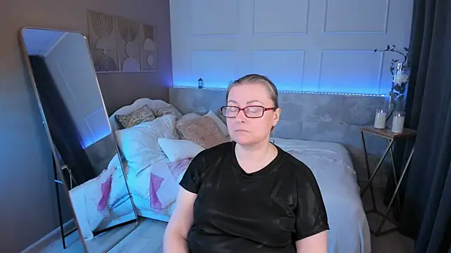 دردشة AlexandraKind الجنسية المباشرة