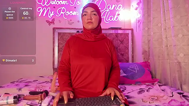 دردشة Dana-Alabi الجنسية المباشرة