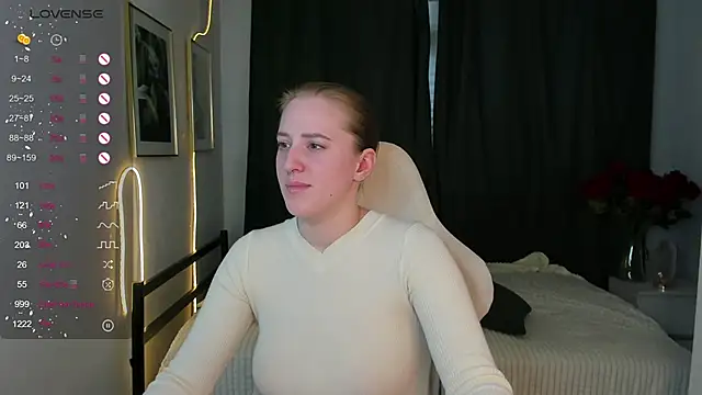 AnnaGrees 即時 XXX 聊天