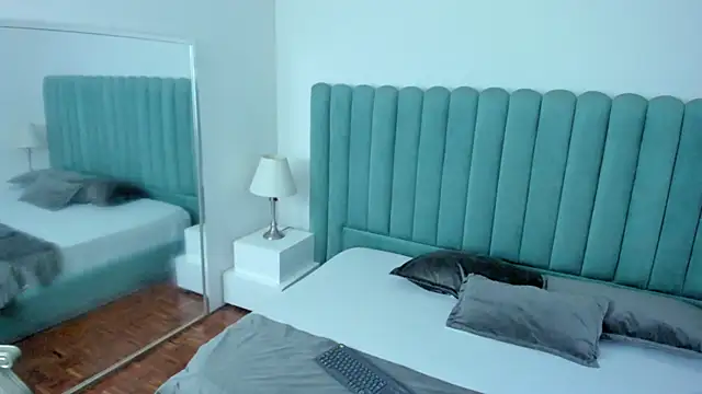 دردشة Scarlett__Noir الجنسية المباشرة