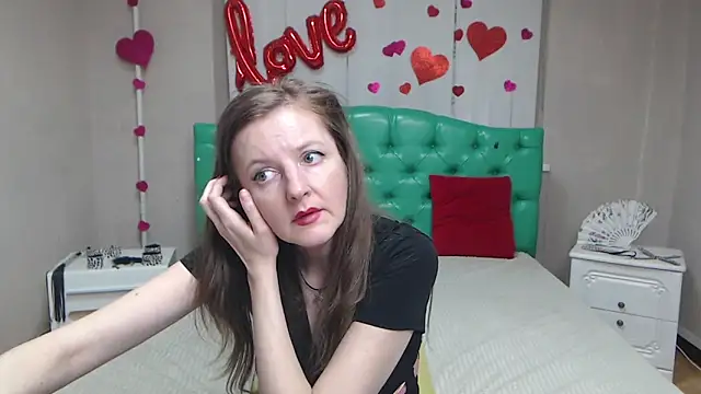 MeganPirs 即時 XXX 聊天