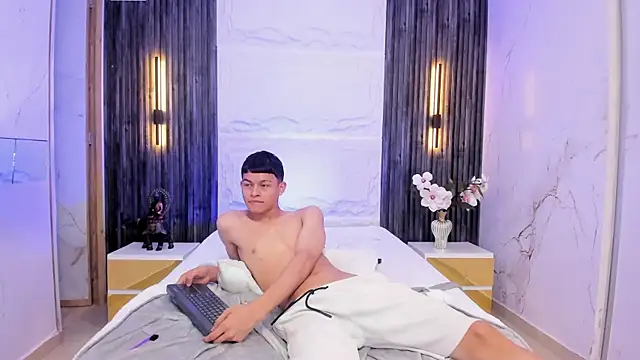 Chat +18 de Apolo_jonnes ao vivo