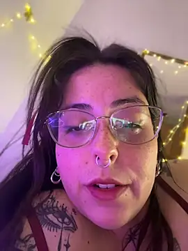 Mizztikaa Live XXX-Chat